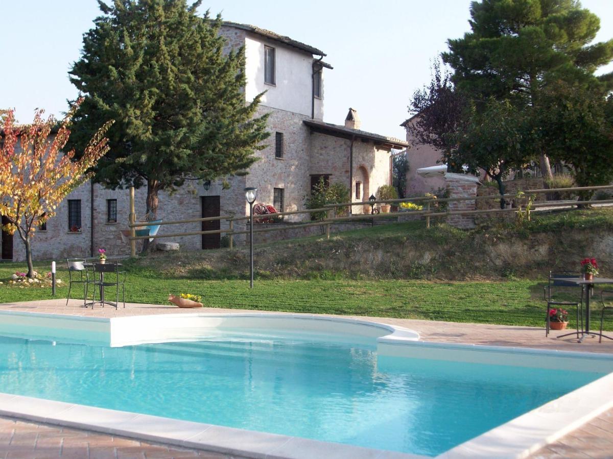 Girasole - Agriturismo Fogliani Giano dell'Umbria Exterior photo