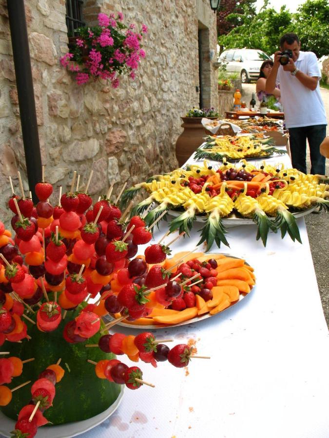 Girasole - Agriturismo Fogliani Giano dell'Umbria Exterior photo